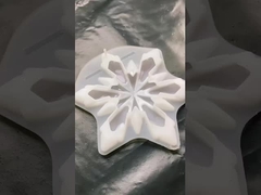 الأسطح المتوهجة مع الراتنج الواضح